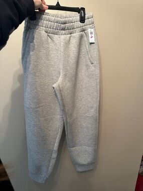 Old Navy Gray Fleece Jogger Pants